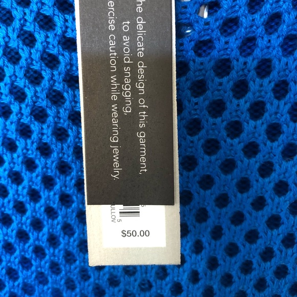 NWT Women’s Apt.9 Sweater - Picture 3 of 8